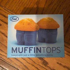 Fred - “muffin top” cupcake molded